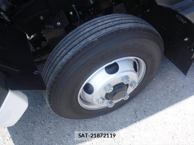 Isuzu FORWARD 2025-06 1346858-26
