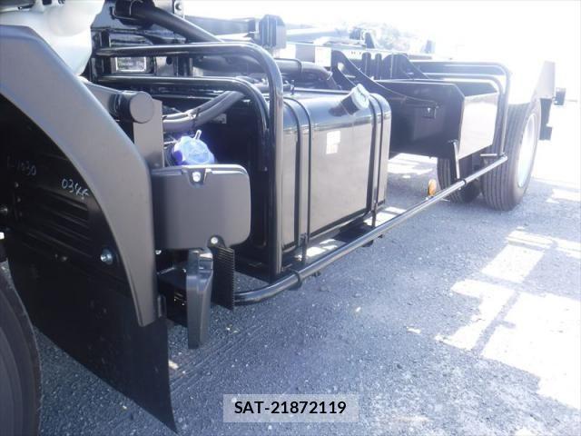 Isuzu FORWARD 2025-06 1346858-27