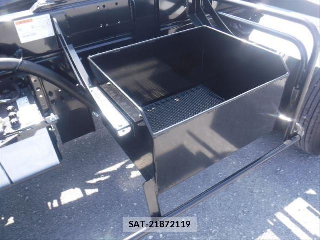 Isuzu FORWARD 2025-06 1346858-29