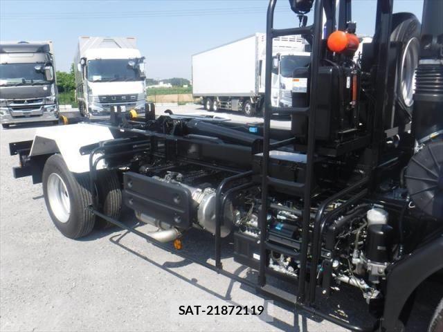 Isuzu FORWARD 2025-06 1346858-5