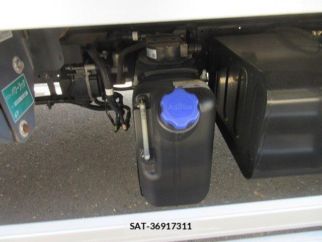 Isuzu FORWARD 2020-09 1426165-10