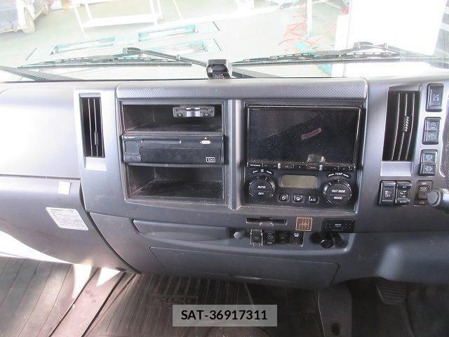 Isuzu FORWARD 2020-09 1426165-13