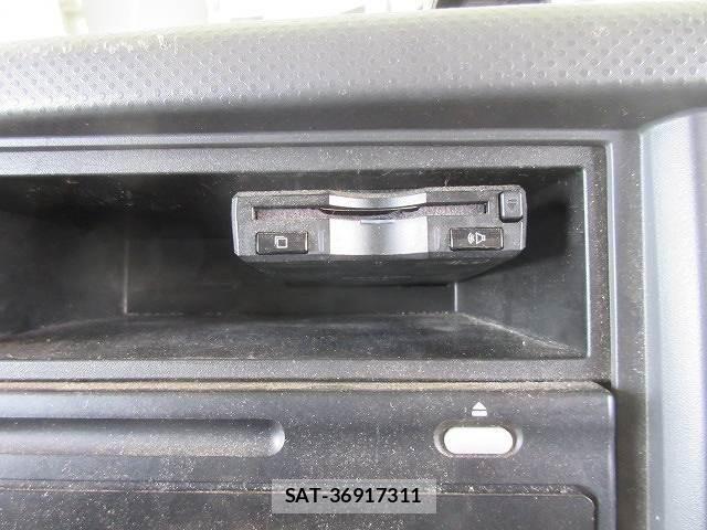 Isuzu FORWARD 2020-09 1426165-17