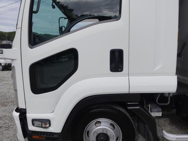 Isuzu FORWARD 2013-03 1427331-9