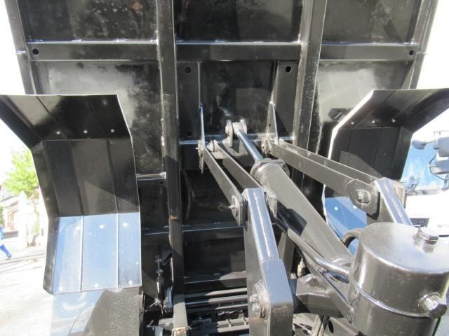 Isuzu FORWARD 2020-11 1463328-16