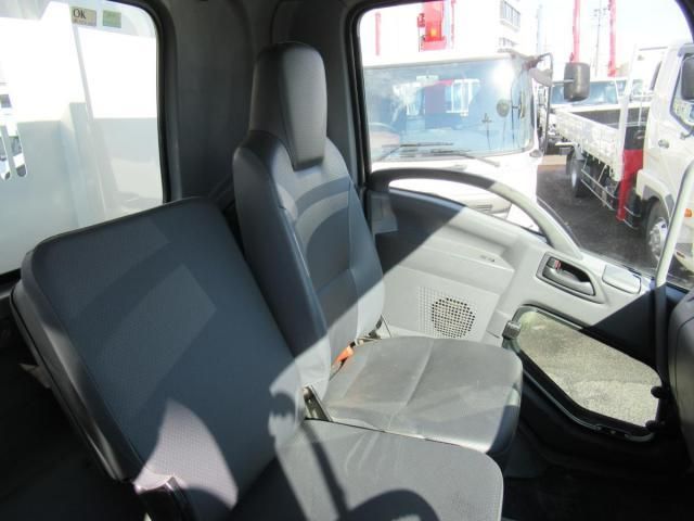 Isuzu FORWARD 2020-11 1463328-26