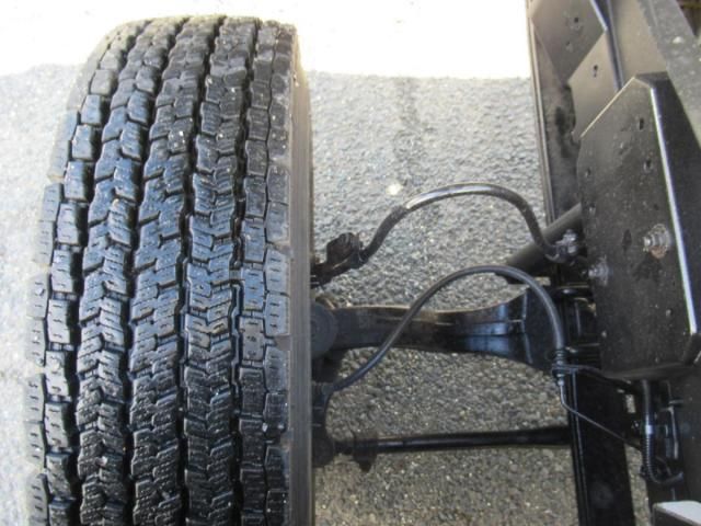 Isuzu FORWARD 2020-11 1463328-29