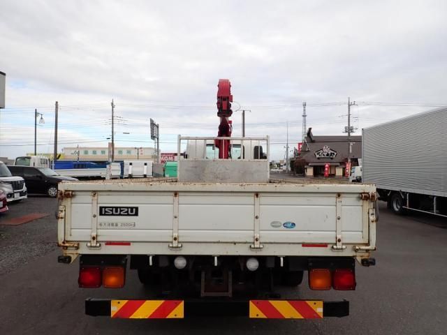 Isuzu FORWARD 2018-09 1464938-5