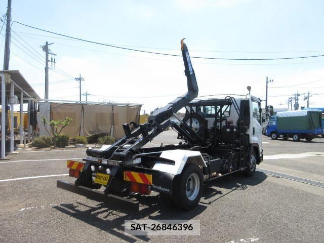 Isuzu FORWARD 2020-01 793007-10