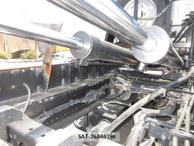 Isuzu FORWARD 2020-01 793007-18