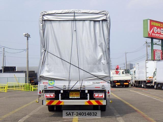 Isuzu FORWARD 2023-08 1116060-5