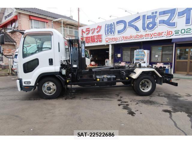 Isuzu FORWARD 2013-03 1012323-3