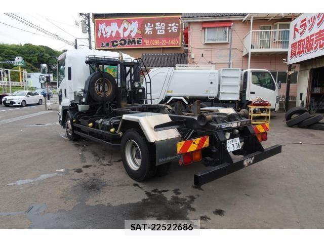 Isuzu FORWARD 2013-03 1012323-4