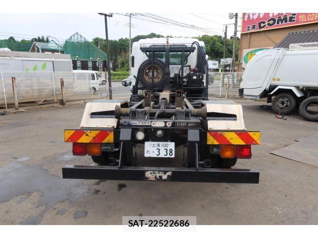 Isuzu FORWARD 2013-03 1012323-5