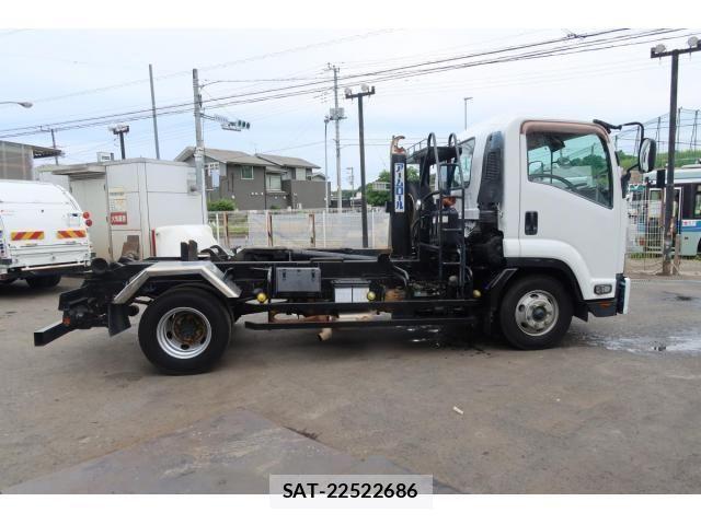 Isuzu FORWARD 2013-03 1012323-7