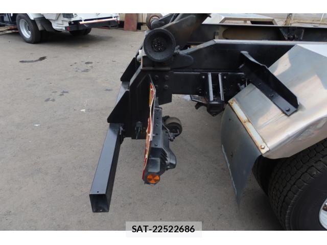 Isuzu FORWARD 2013-03 1012323-16