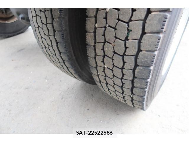 Isuzu FORWARD 2013-03 1012323-17
