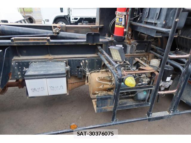 Isuzu FORWARD 2011-11 1002519-27