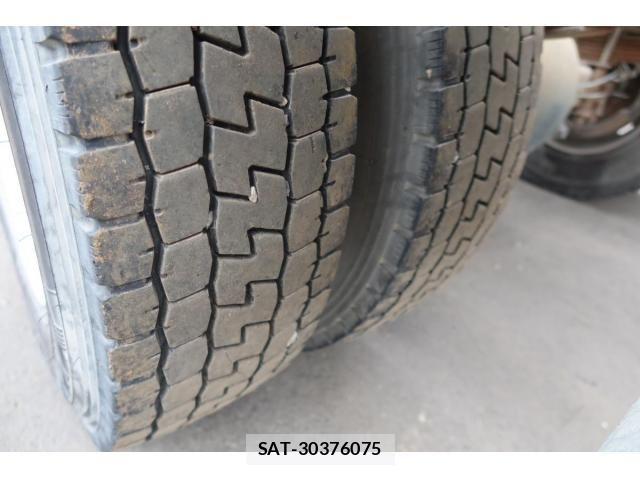 Isuzu FORWARD 2011-11 1002519-29