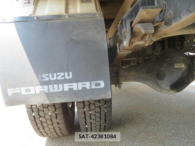 Isuzu FORWARD 2012-06 1204992-19