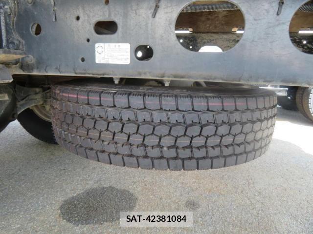 Isuzu FORWARD 2012-06 1204992-20