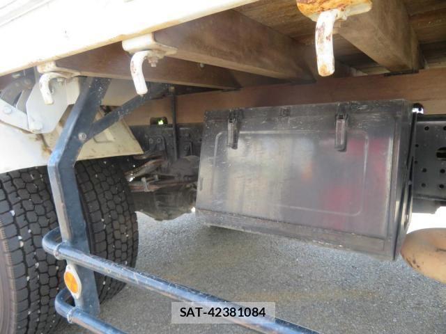 Isuzu FORWARD 2012-06 1204992-23