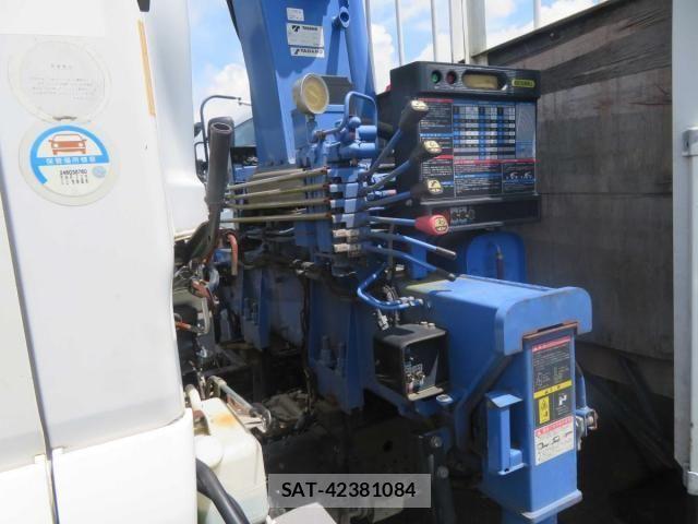 Isuzu FORWARD 2012-06 1204992-27