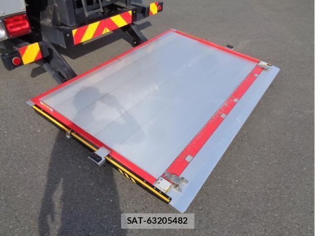 Isuzu FORWARD 2022-02 858266-11