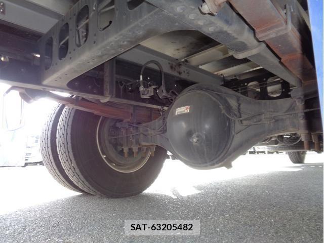 Isuzu FORWARD 2022-02 858266-14