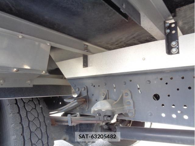 Isuzu FORWARD 2022-02 858266-15