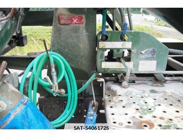 Isuzu FORWARD 2012-04 1002523-14