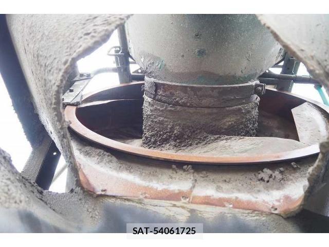 Isuzu FORWARD 2012-04 1002523-19