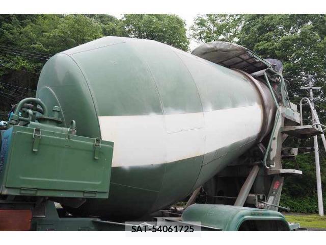 Isuzu FORWARD 2012-04 1002523-25