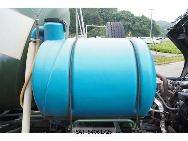 Isuzu FORWARD 2012-04 1002523-26