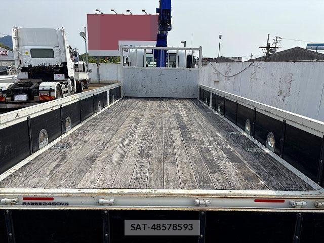 Isuzu FORWARD 2022-10 1082343-4