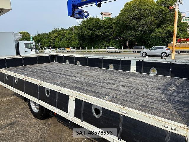 Isuzu FORWARD 2022-10 1082343-5