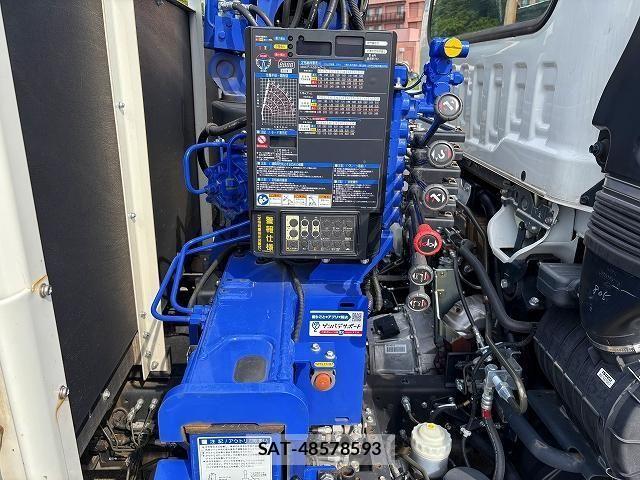 Isuzu FORWARD 2022-10 1082343-15