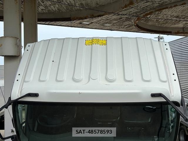 Isuzu FORWARD 2022-10 1082343-23
