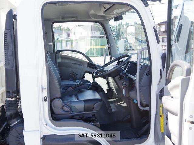 Isuzu FORWARD 2008-10 535872-28