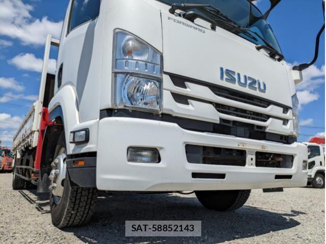 Isuzu FORWARD 2018-07 1204958-3