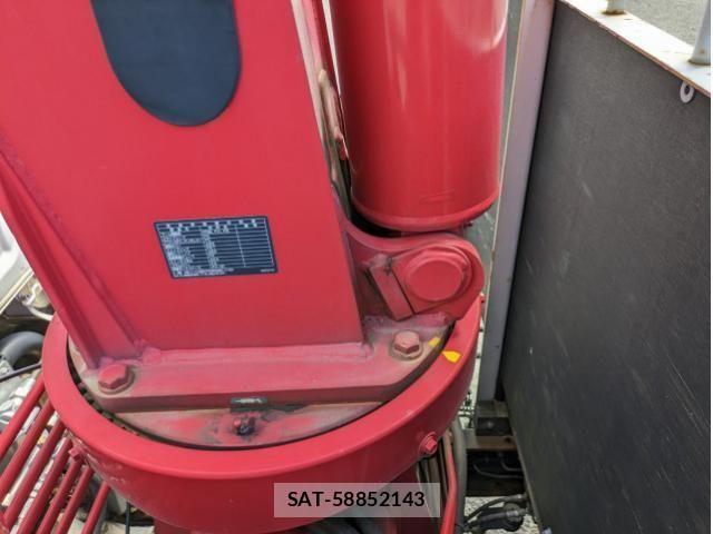 Isuzu FORWARD 2018-07 1204958-23