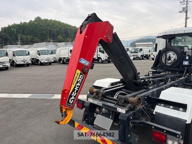 Isuzu FORWARD 2022-01 793134-12