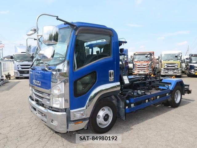 Isuzu FORWARD 2020-11 605890-1