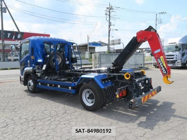 Isuzu FORWARD 2020-11 605890-5