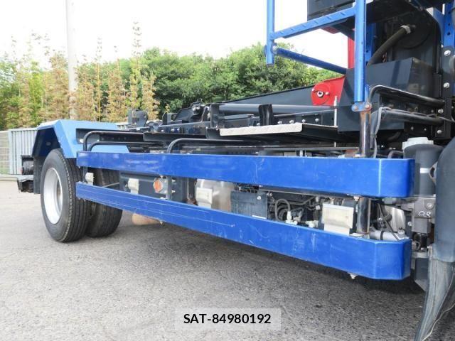 Isuzu FORWARD 2020-11 605890-10