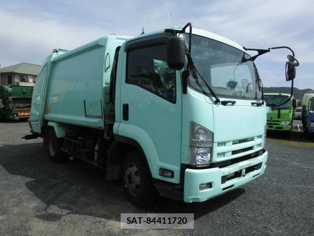 Isuzu FORWARD 2013-07 816998-2