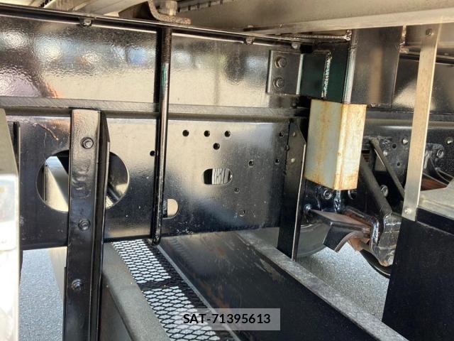 Isuzu FORWARD 2021-06 1082445-11