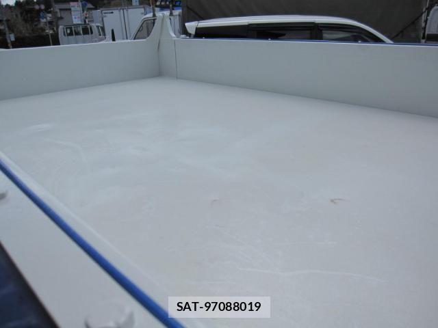 Isuzu FORWARD 2000-03 886894-11