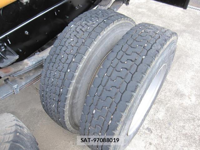 Isuzu FORWARD 2000-03 886894-17