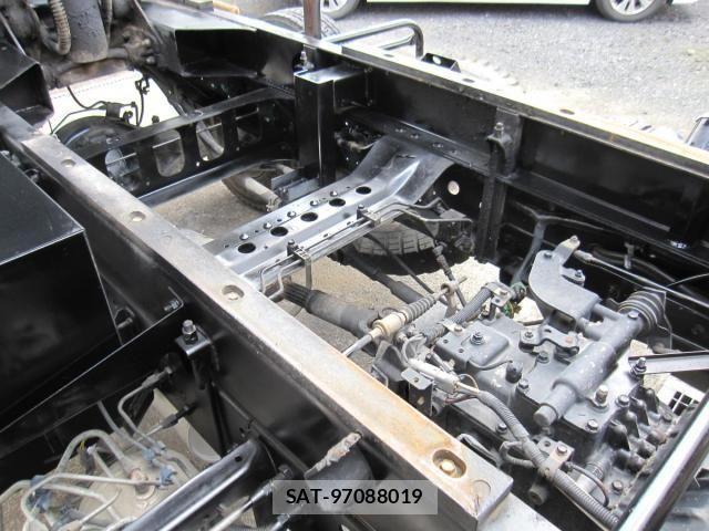 Isuzu FORWARD 2000-03 886894-24